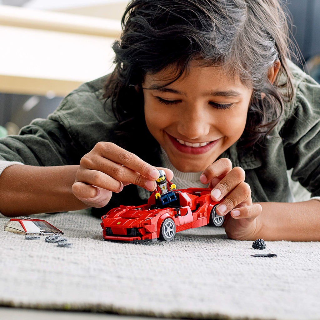 275 Pieces Building Kit with Minifigure Z53962